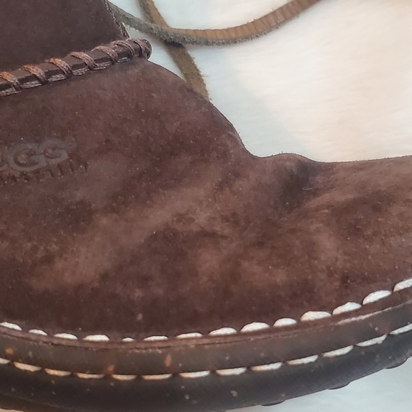 NWOT UGG Brown Boots - Picture 12 of 15